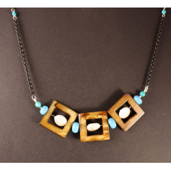 Polished Shell Open Square Necklace with Coin Pearls