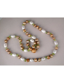 Champagne and White Peridot Pearl Necklace