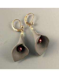 Stone-look Polymer Calla Lily Earrings with Pearls